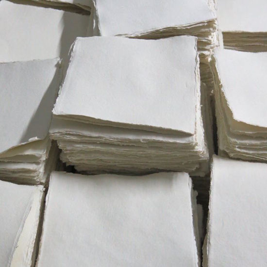 Picture of Κhadi Ιndia Paper Square 320gr Medium Grain